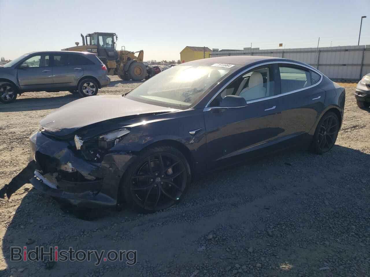 Photo 5YJ3E1EB7JF100422 - TESLA MODEL 3 2018