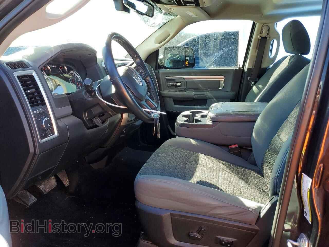 2017 RAM All Models - VIN: 3C6UR5DL8HG759843 - Photo 7