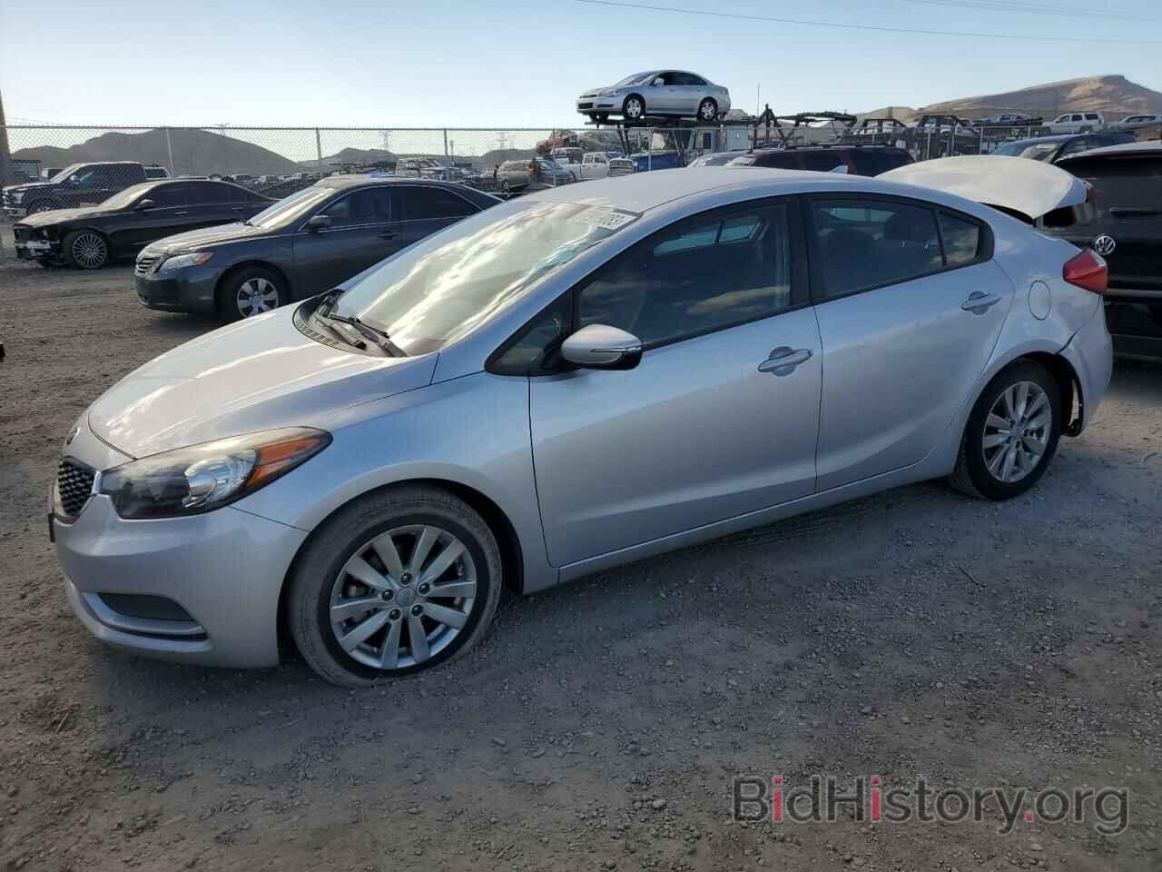 Photo KNAFX4A6XG5506090 - KIA FORTE 2016