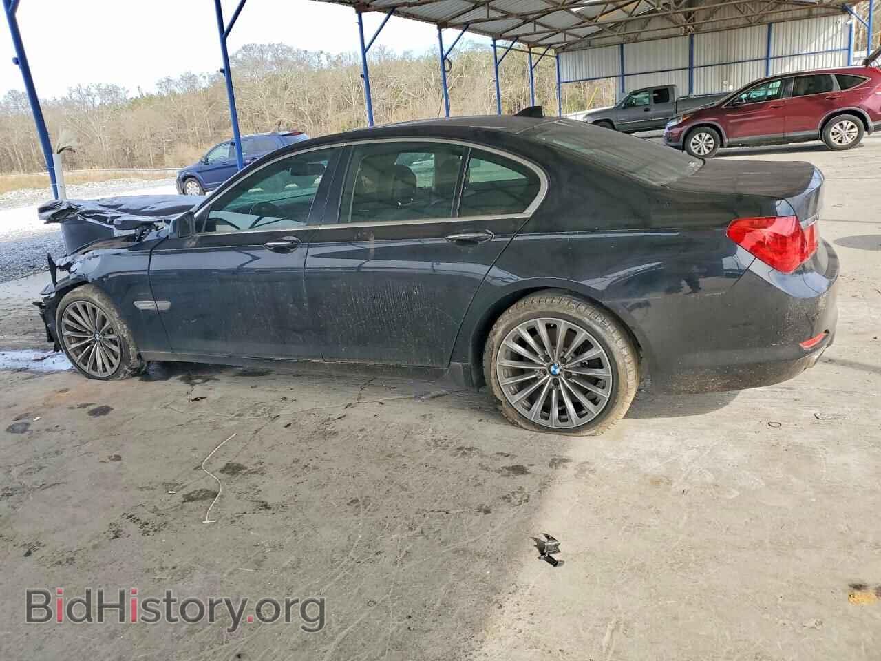 2012 BMW 7 SERIES - VIN: WBAKA4C51CDS99383 - Фото 2