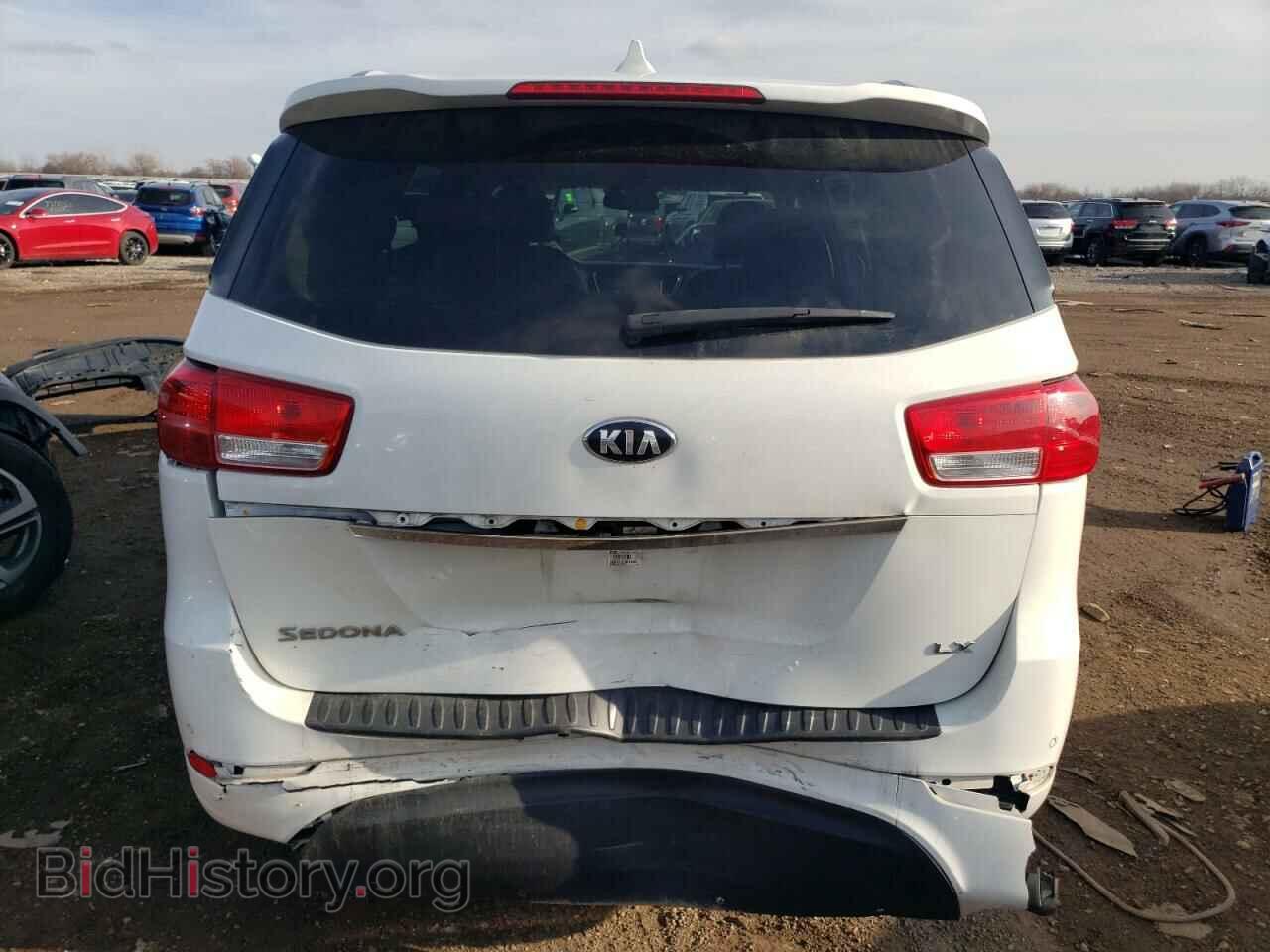 2017 KIA All Models - VIN: KNDMB5C18H6334881 - Фото 6