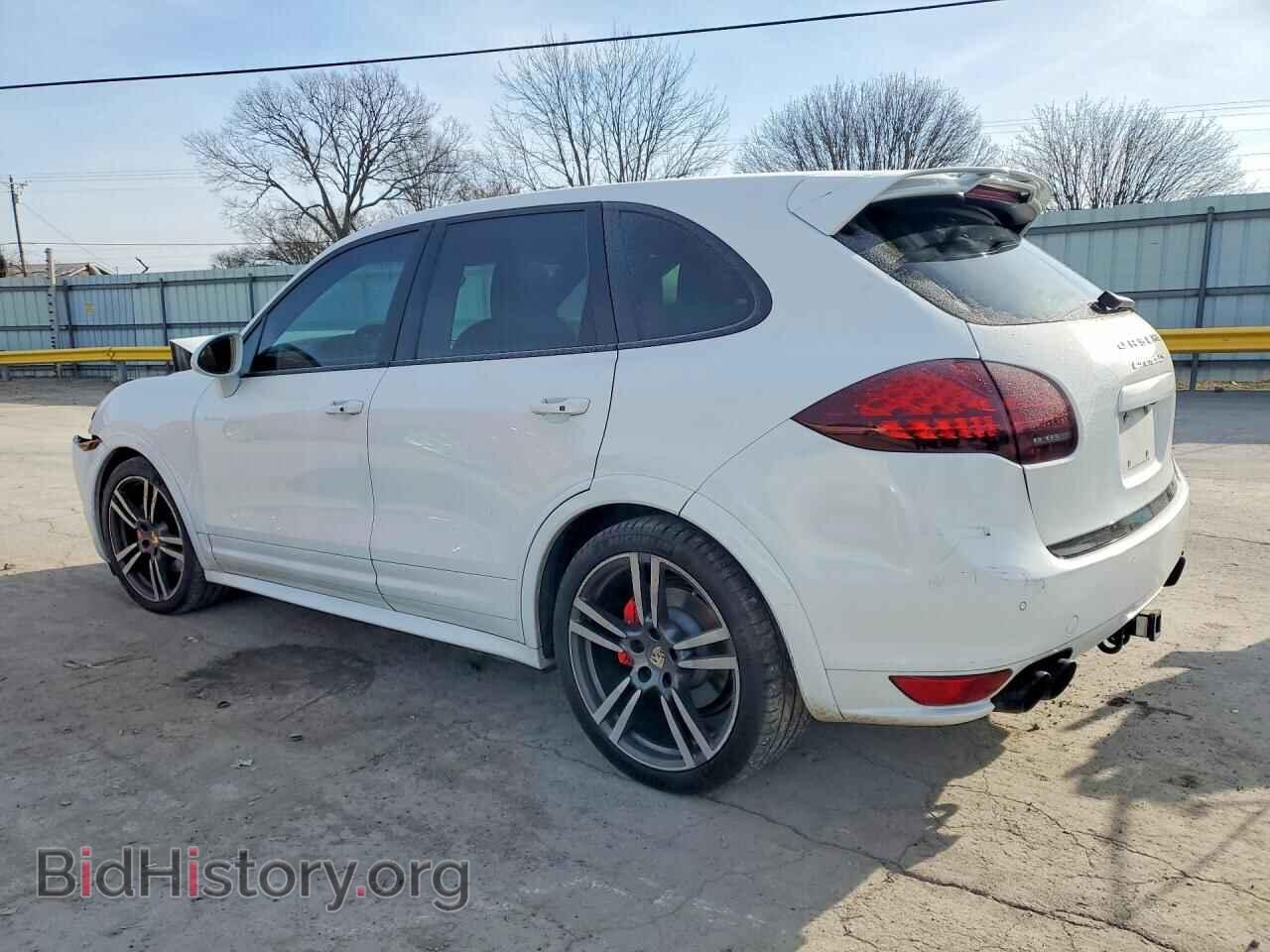 2013 PORSCHE CAYENNE - VIN: WP1AD2A2XDLA74811 - Фото 2