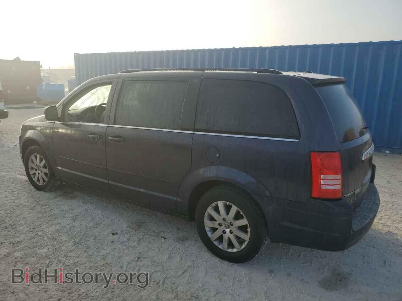 2008 CHRYSLER MINIVAN - VIN: 2A8HR54P88R829647 - Фото 2
