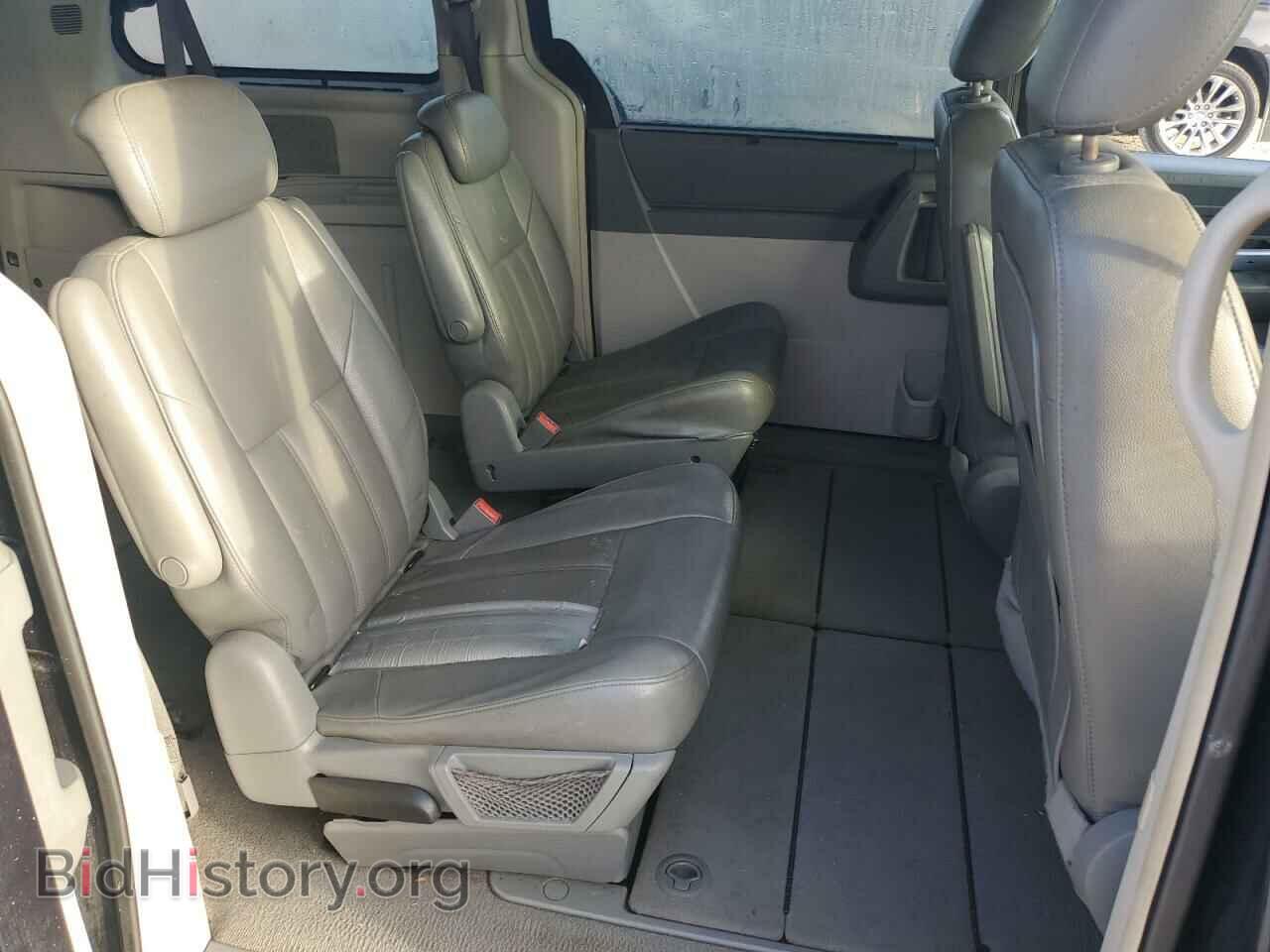 2008 CHRYSLER MINIVAN - VIN: 2A8HR54P88R829647 - Фото 11
