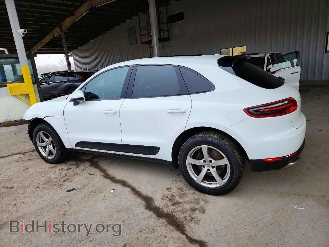 2017 PORSCHE MACAN - VIN: WP1AA2A52HLB83398 - Photo 2