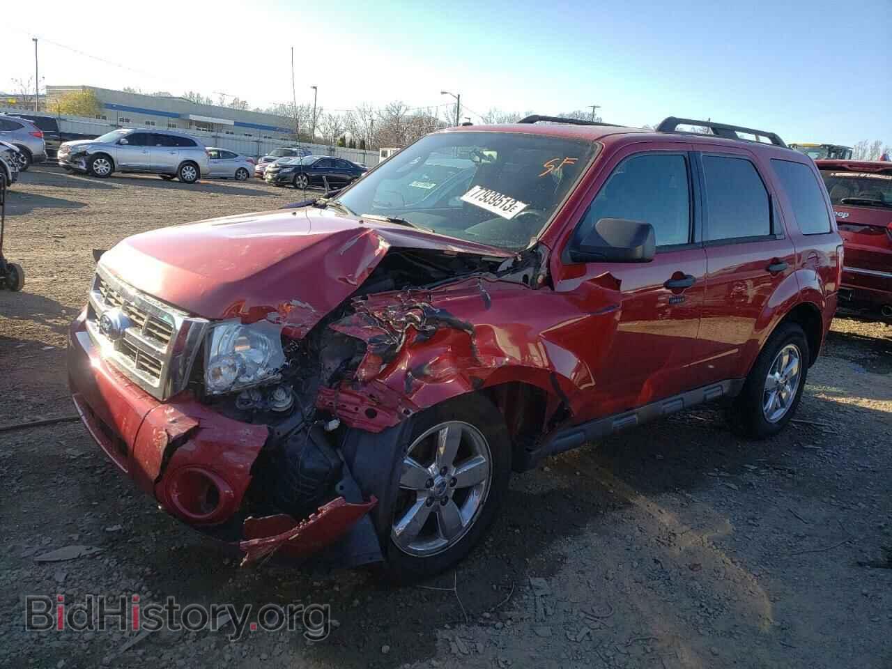 Фотография 1FMCU0D77BKC09733 - FORD ESCAPE 2011