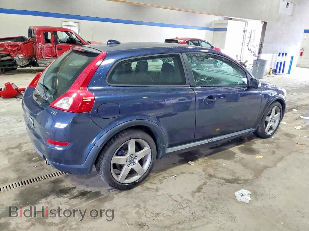 2012 VOLVO C30 - VIN: YV1672MK8C2269945 - Фото 3