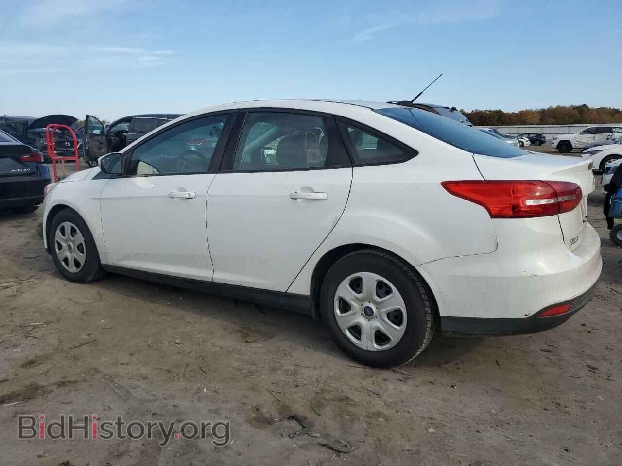 2015 FORD FOCUS - VIN: 1FADP3F20FL376427 - Photo 2