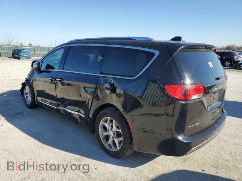 2019 Chrysler PACIFICA (VIN 2C4RC1GG2KR720156) — photo 2 of 13