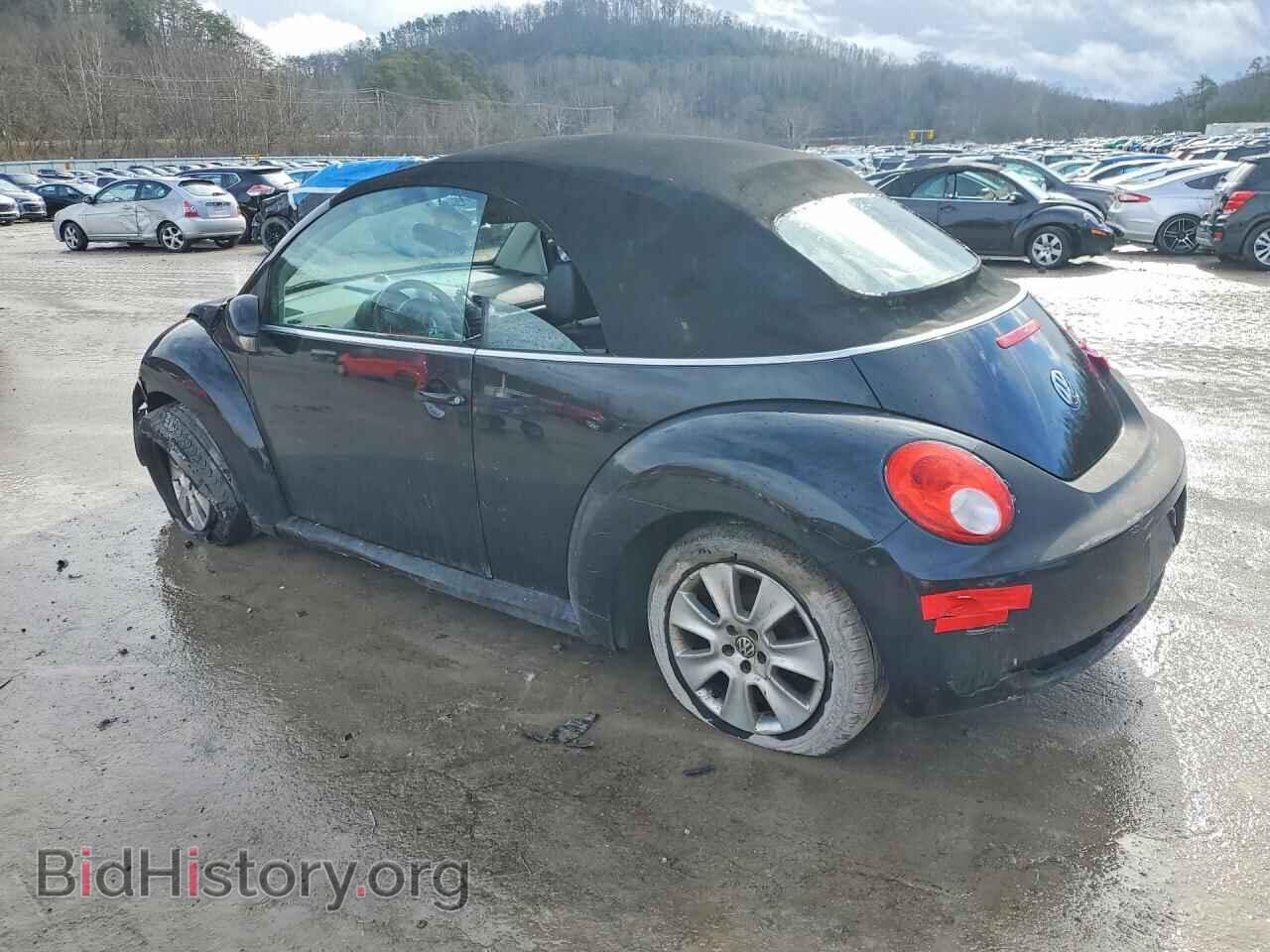 2009 VOLKSWAGEN BEETLE - VIN: 3VWRF31Y99M400562 - Фото 2
