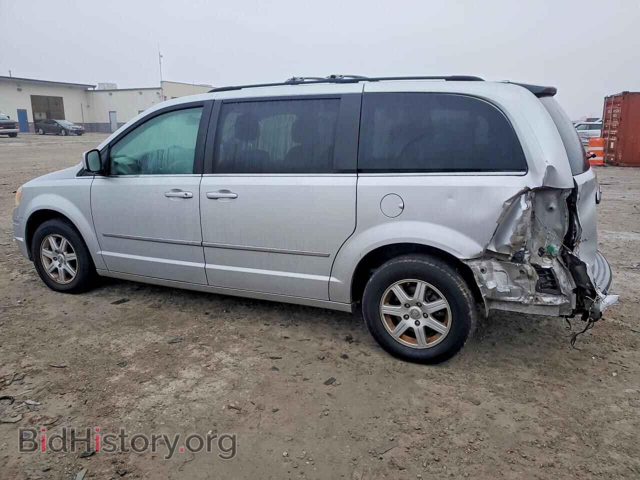 2010 CHRYSLER MINIVAN - VIN: 2A4RR5D16AR421087 - Фото 2