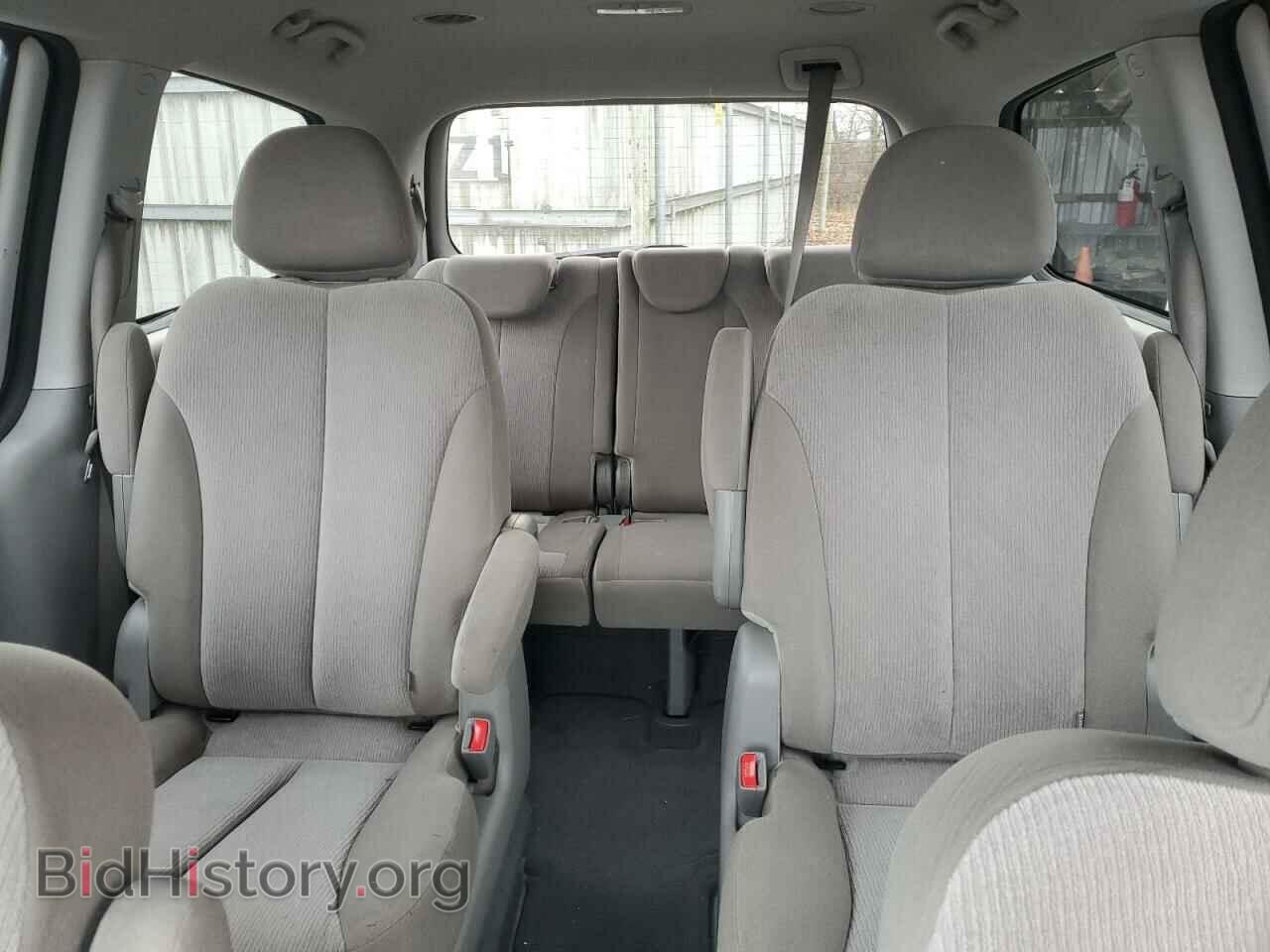 2012 KIA All Models - VIN: KNDMG4C71C6502143 - Фото 10