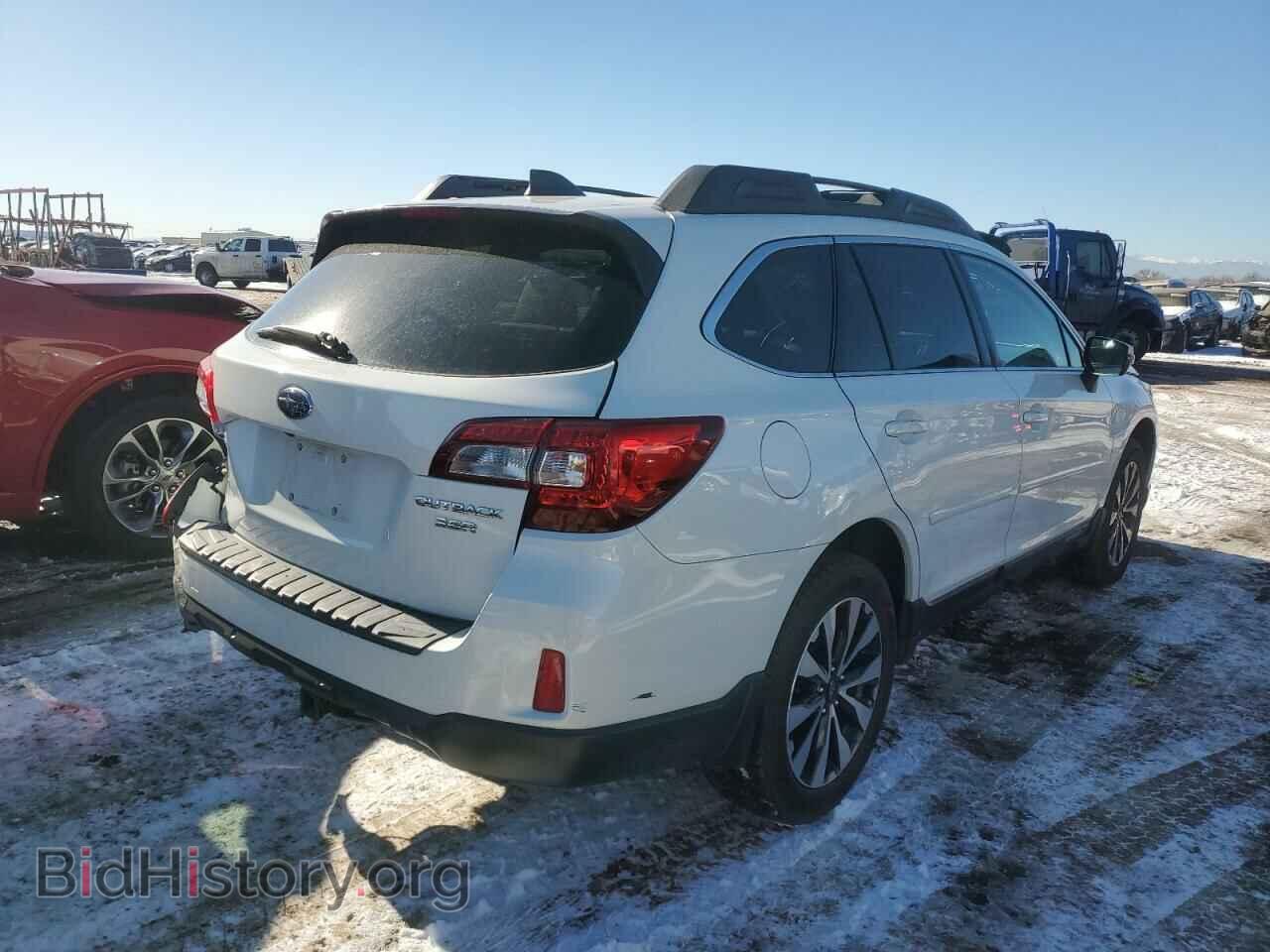 2017 SUBARU OUTBACK - VIN: 4S4BSENC3H3328165 - Фото 3
