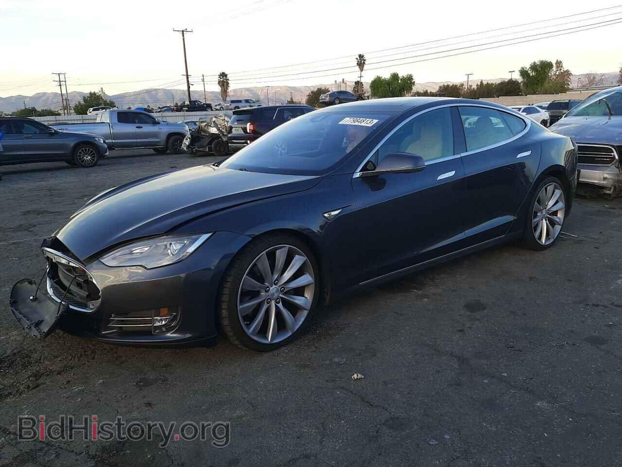 Photo 5YJSA1E22FF105686 - TESLA MODEL S 2015