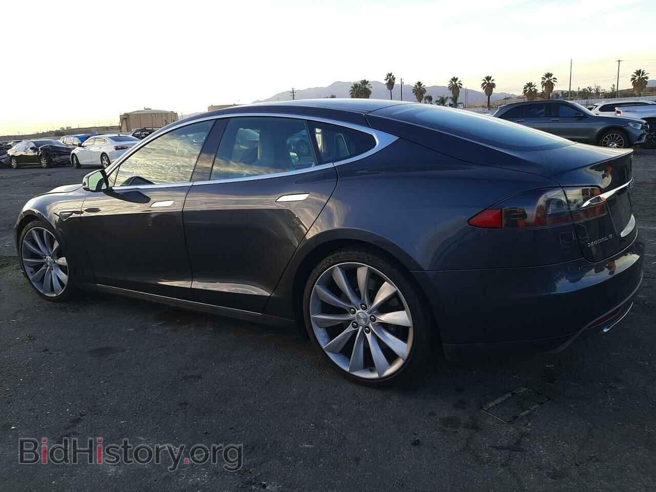 2015 TESLA MODEL S - VIN: 5YJSA1E22FF105686 - Фото 2