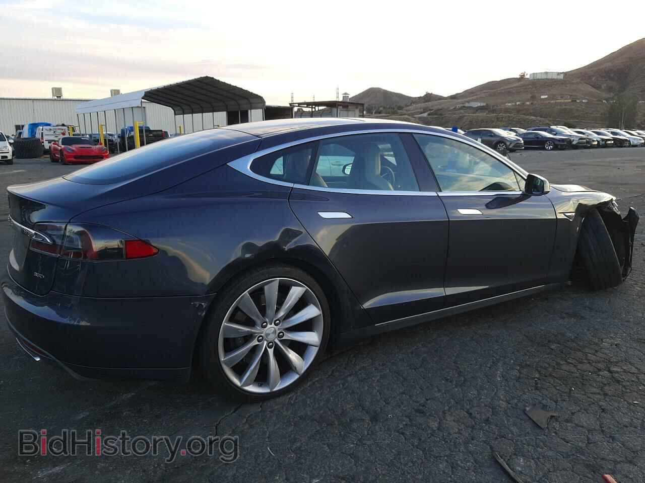 2015 TESLA MODEL S - VIN: 5YJSA1E22FF105686 - Фото 3