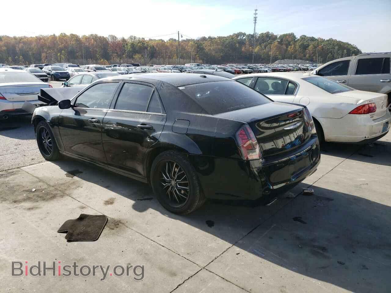 2014 CHRYSLER 300 - VIN: 2C3CCABG3EH355210 - Фото 2