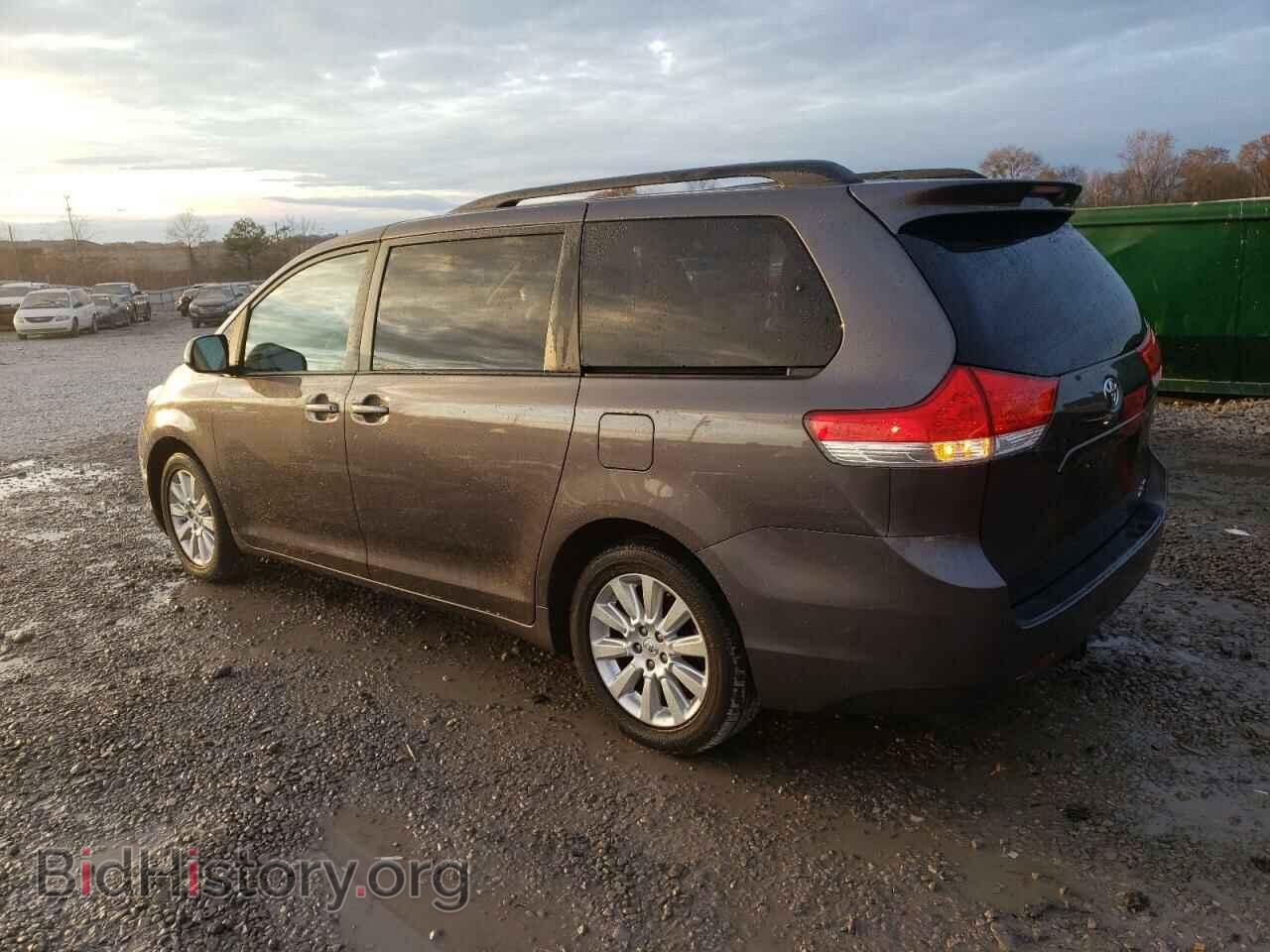2012 TOYOTA All Models - VIN: 5TDDK3DC7CS040322 - Фото 2
