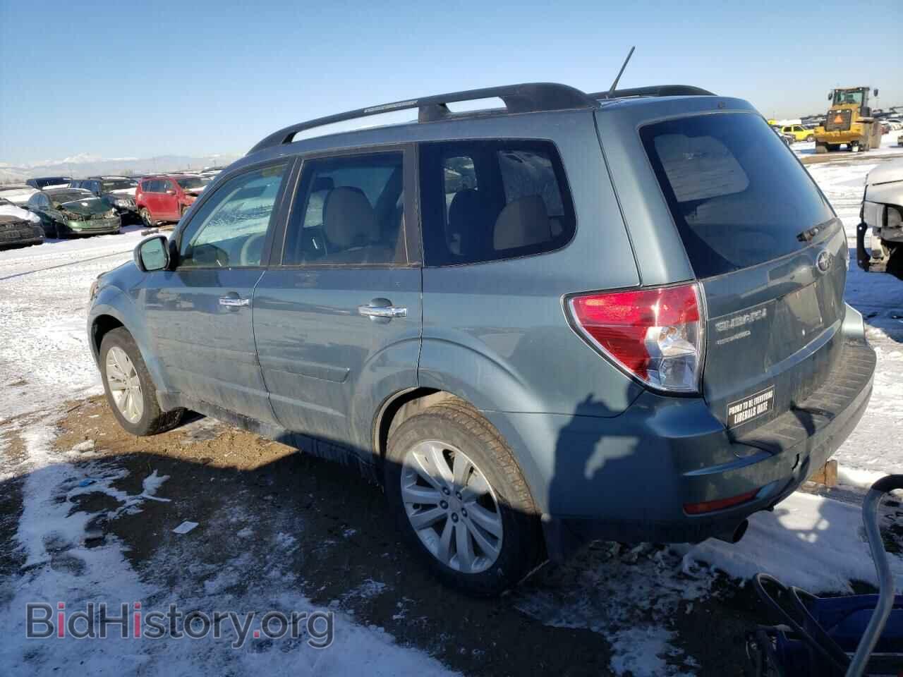 2011 SUBARU FORESTER - VIN: JF2SHAEC2BH757871 - Фото 2