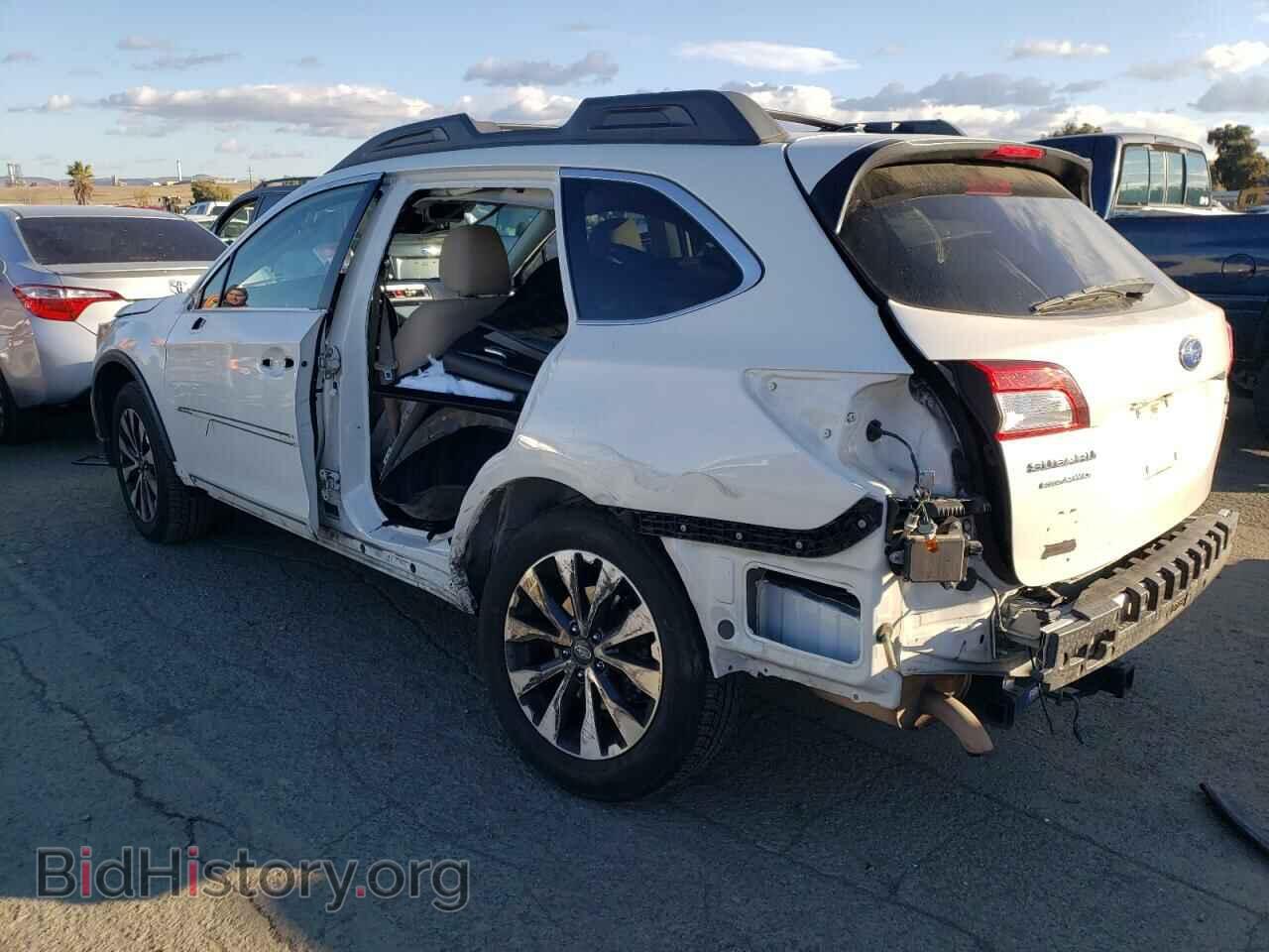 2015 SUBARU OUTBACK - VIN: 4S4BSANC6F3314976 - Фото 2