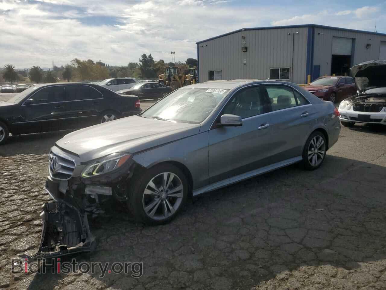 Фотография WDDHF5KB9EB030077 - MERCEDES-BENZ E-CLASS 2014