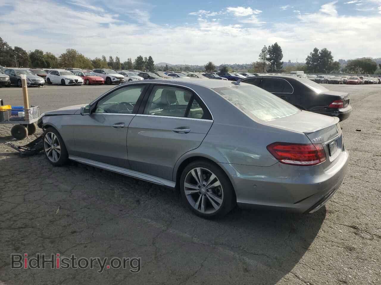 2014 MERCEDES-BENZ E-CLASS - VIN: WDDHF5KB9EB030077 - Фото 2