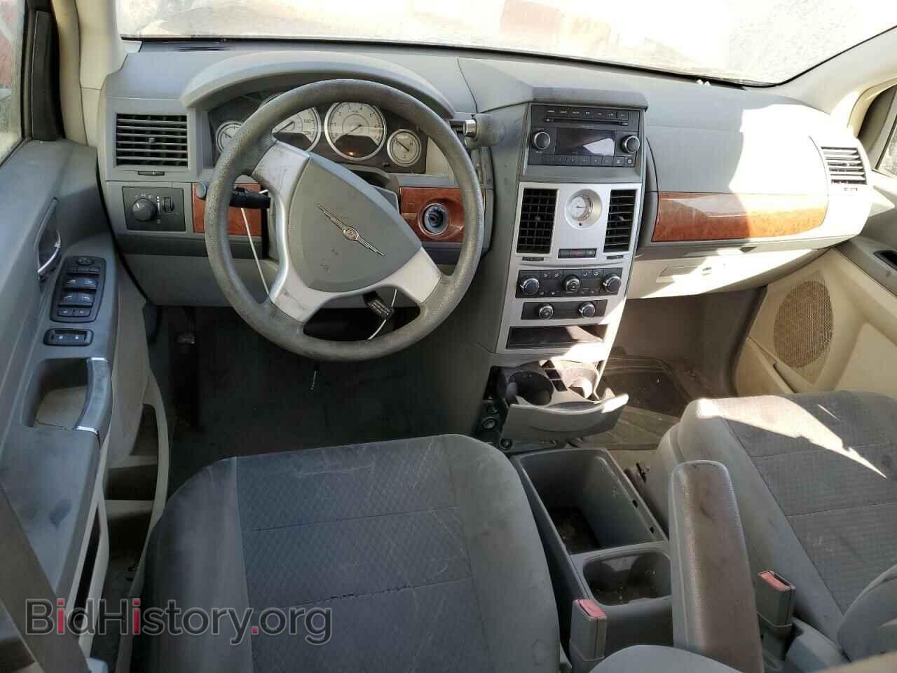 2009 CHRYSLER MINIVAN - VIN: 2A8HR44E09R573692 - Фото 8