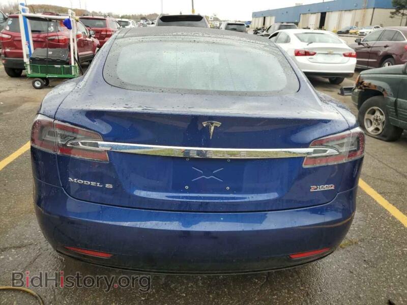 2016 Tesla MODEL S (VIN 5YJSA1E47GF169967) — фото 6 из 12