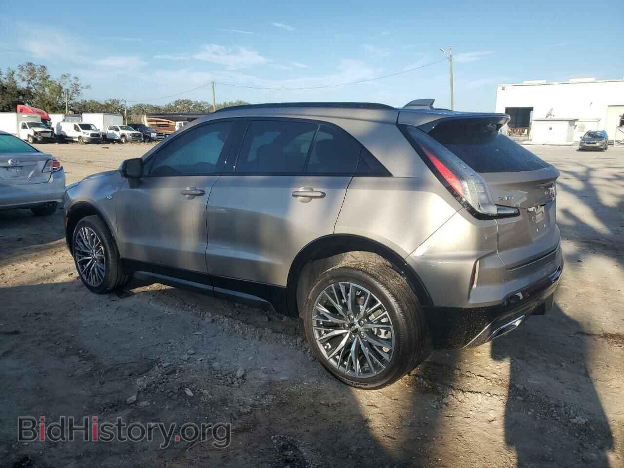 2024 CADILLAC XT4 - VIN: 1GYFZER49RF240140 - Фото 2