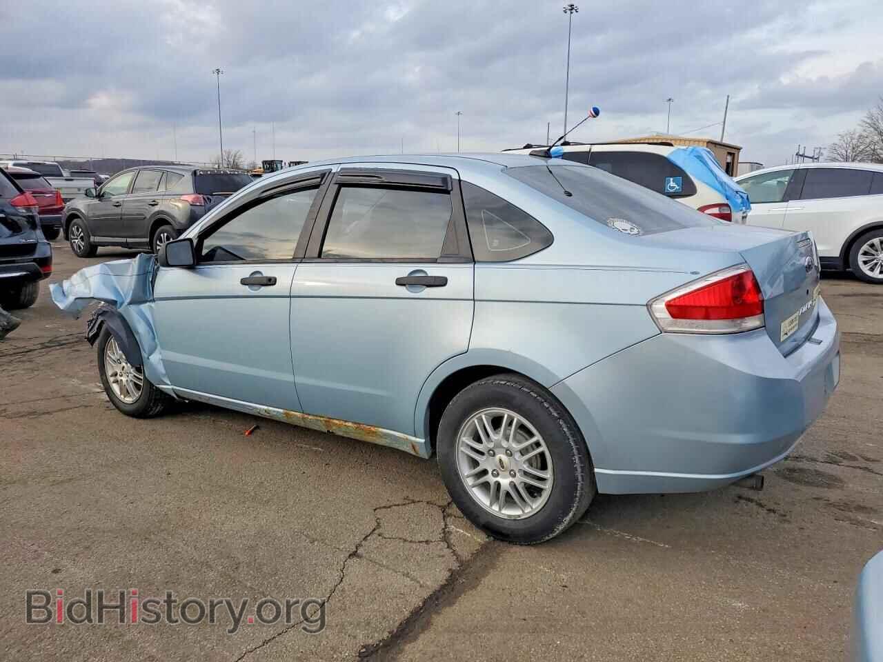 2009 FORD FOCUS - VIN: 1FAHP35N39W171703 - Фото 2