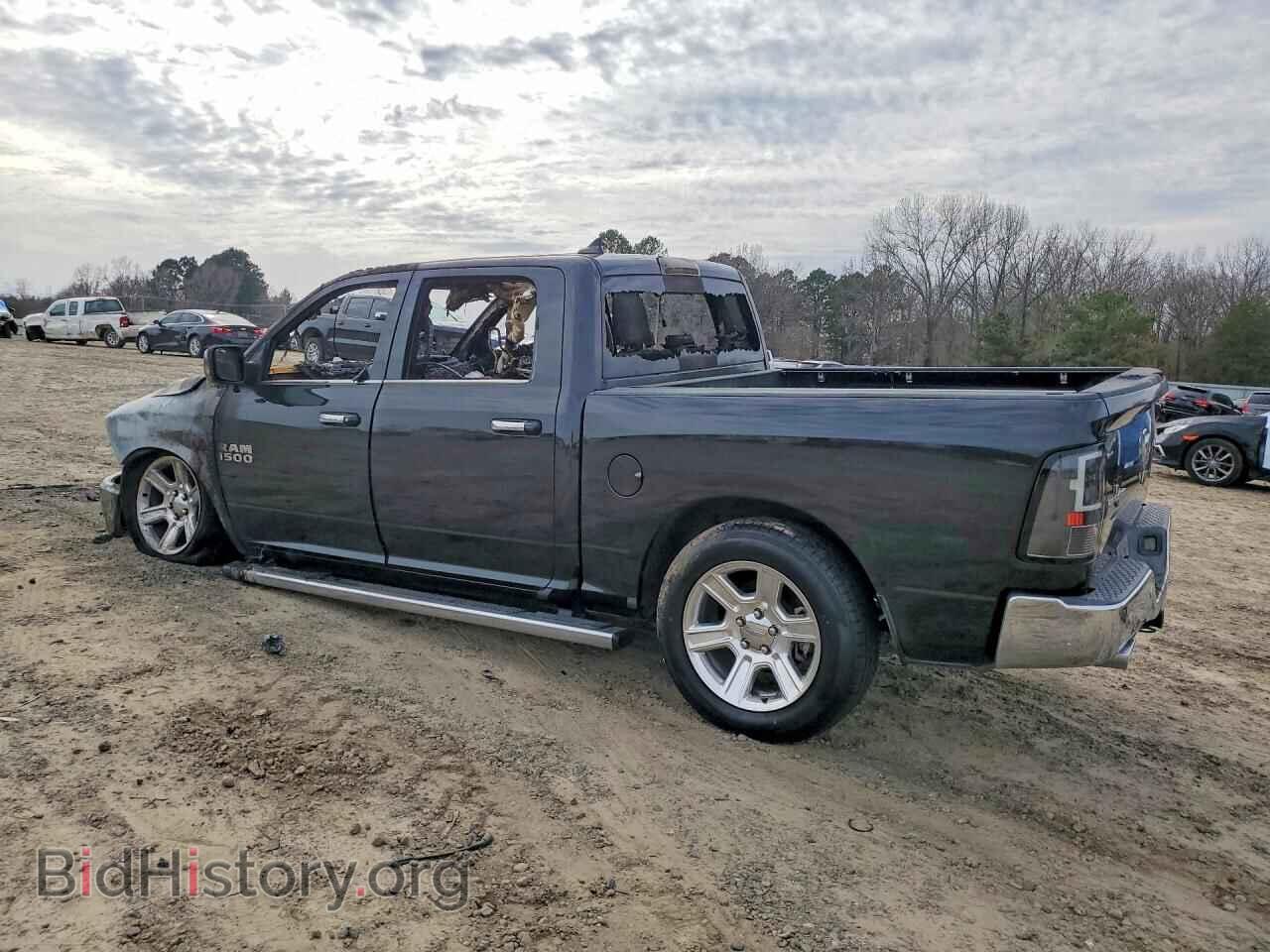 2018 RAM 1500 - VIN: 1C6RR6LT5JS210449 - Photo 2
