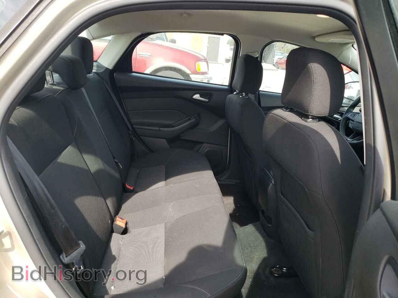 2017 FORD FOCUS - VIN: 1FADP3F21HL320032 - Photo 10