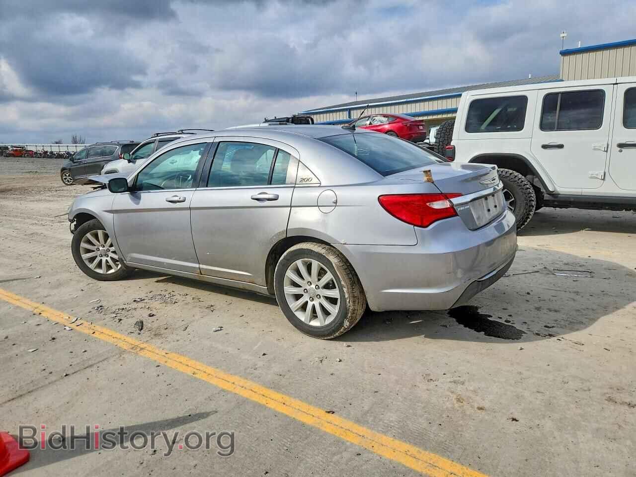 2013 CHRYSLER 200 - VIN: 1C3CCBBB6DN578597 - Photo 2