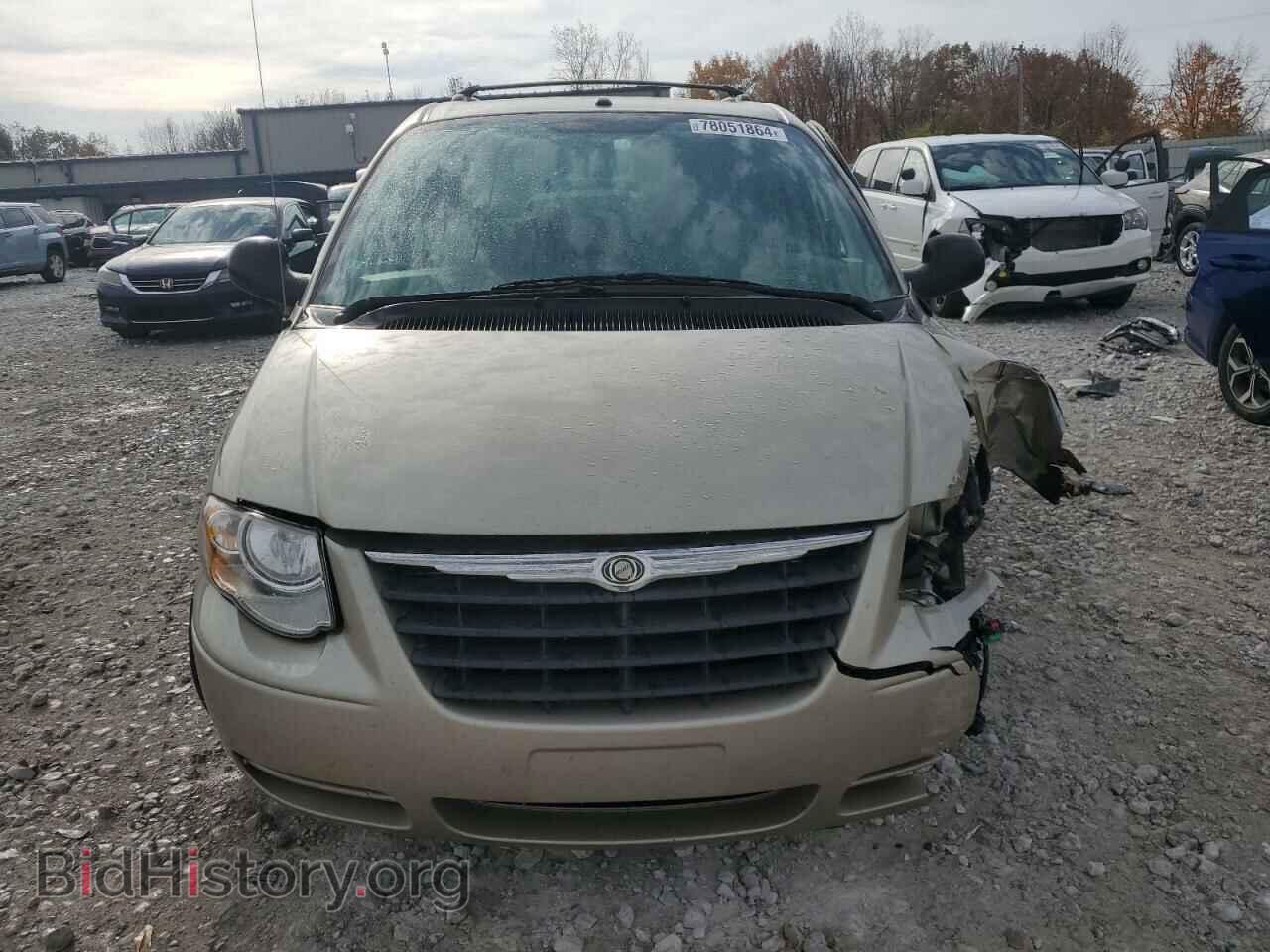 2006 CHRYSLER MINIVAN - VIN: 2A4GP54L36R781682 - Фото 5