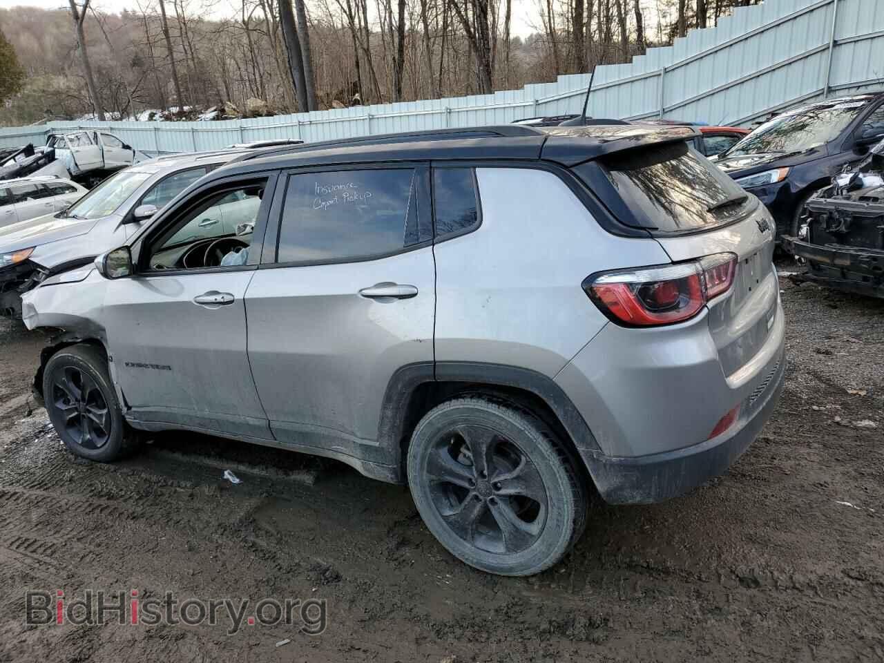 2018 JEEP COMPASS - VIN: 3C4NJCBB1JT487538 - Фото 2