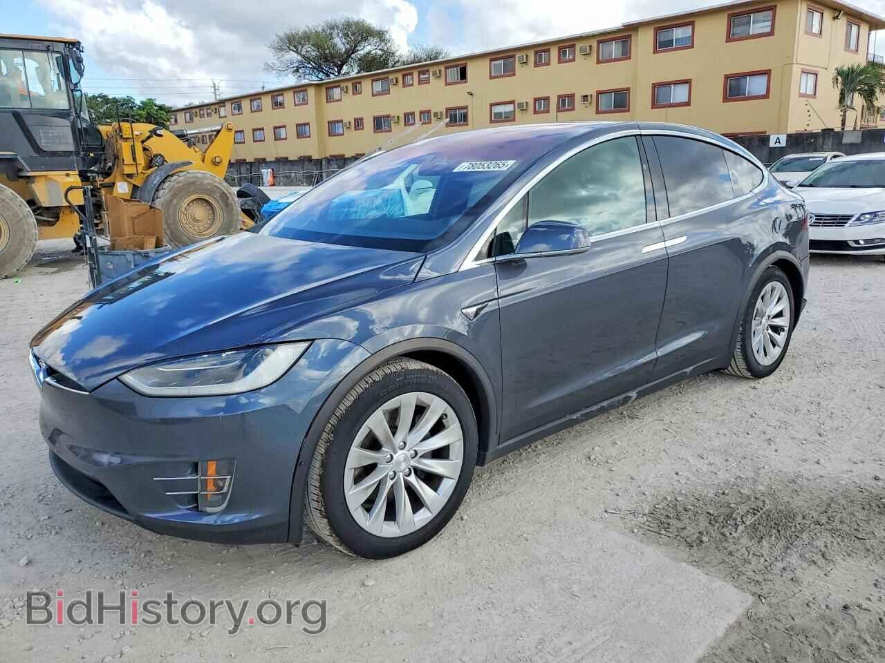 Фотография 5YJXCBE2XHF077841 - TESLA MODEL X 2017