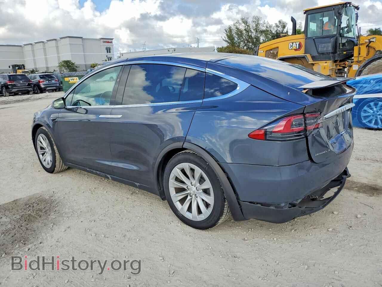 2017 TESLA MODEL X - VIN: 5YJXCBE2XHF077841 - Photo 2