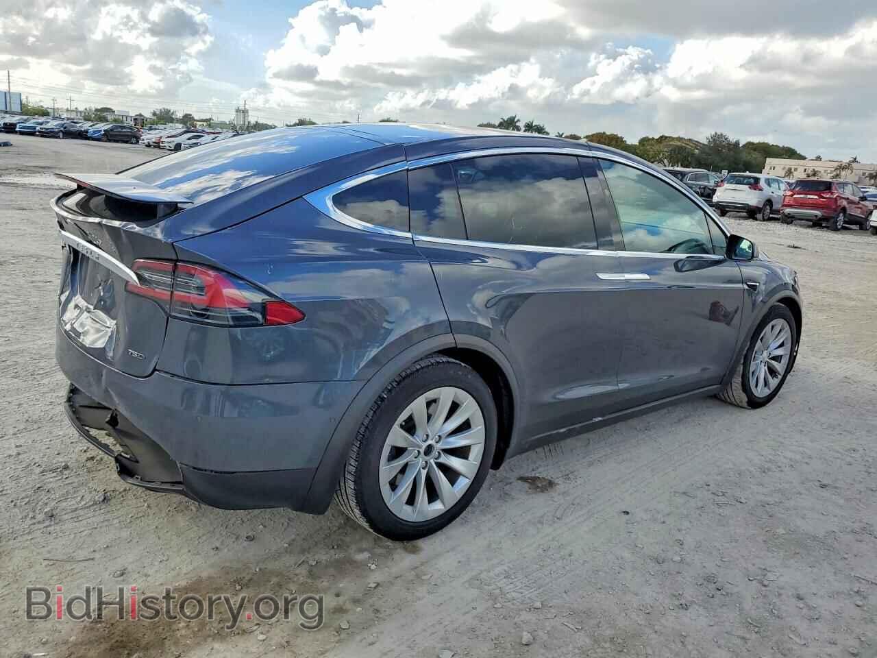 2017 TESLA MODEL X - VIN: 5YJXCBE2XHF077841 - Photo 3