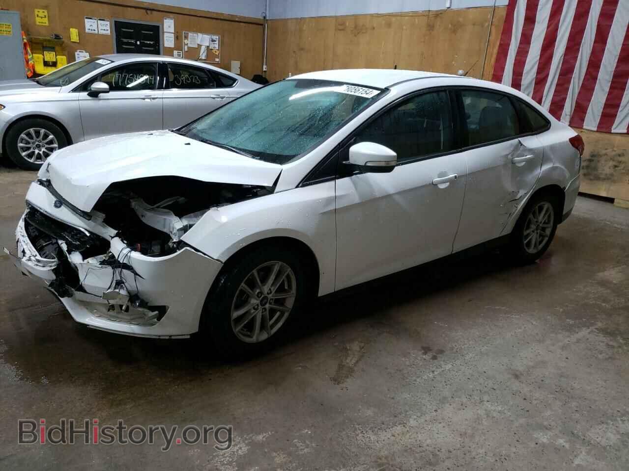 Photo 1FADP3F2XGL370099 - FORD FOCUS 2016