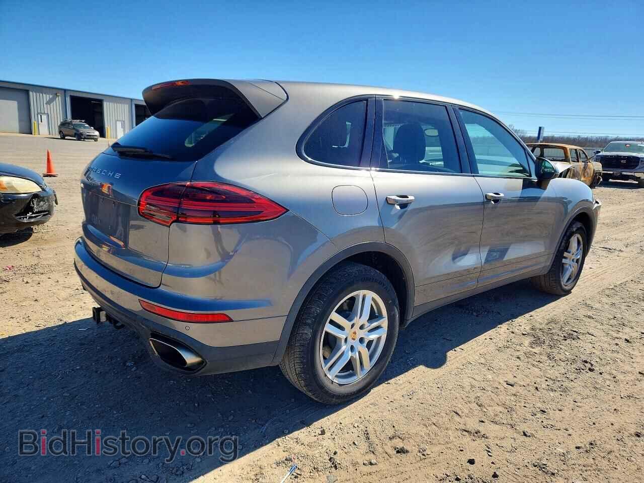 2016 PORSCHE CAYENNE - VIN: WP1AA2A24GLA06646 - Photo 3