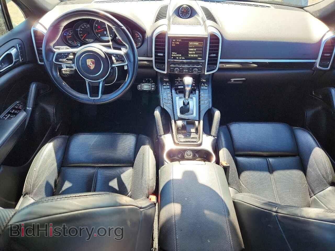 2016 PORSCHE CAYENNE - VIN: WP1AA2A24GLA06646 - Photo 8