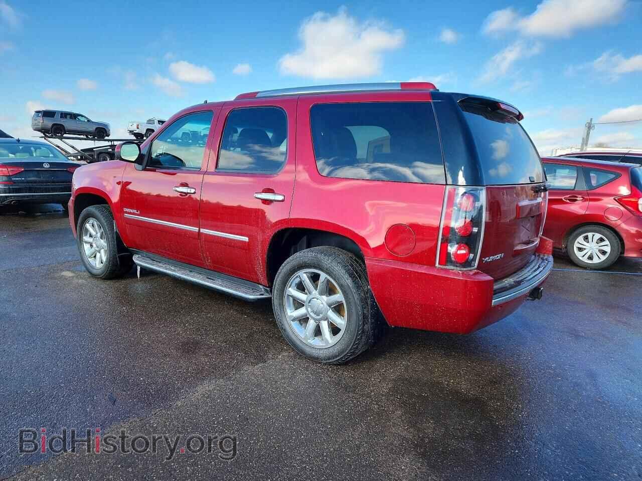 2013 GMC YUKON DENA - VIN: 1GKS2EEF7DR336280 - Фото 2
