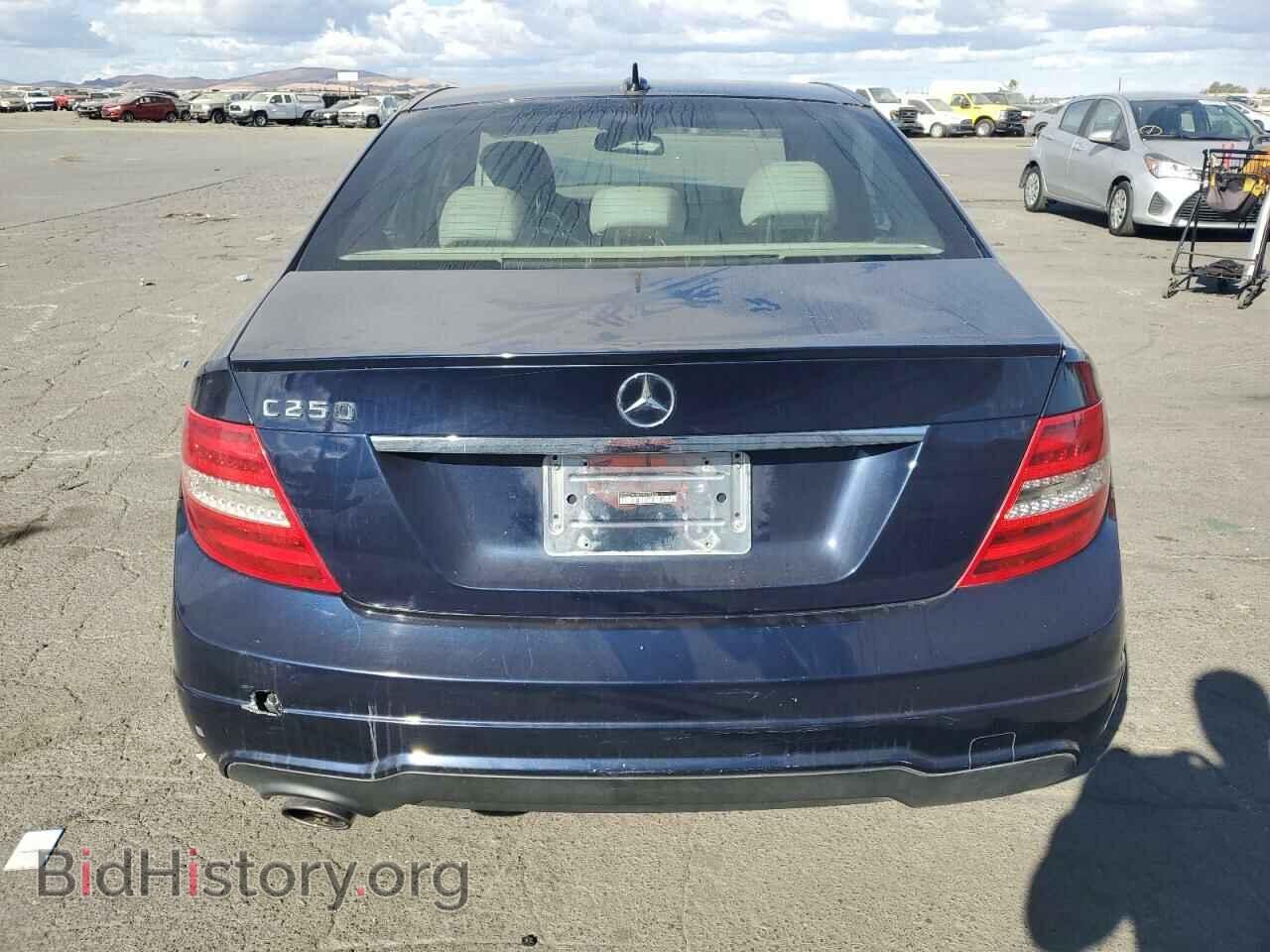 2012 MERCEDES-BENZ C-CLASS - VIN: WDDGF4HB4CA724613 - Фото 6