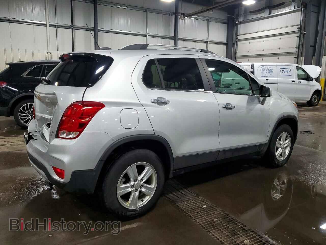 2019 CHEVROLET TRAX - VIN: 3GNCJPSB3KL262755 - Фото 3
