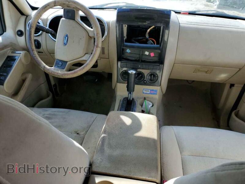 2006 Ford EXPLORER (VIN 1FMEU63E96UB49766) — фото 8 из 13