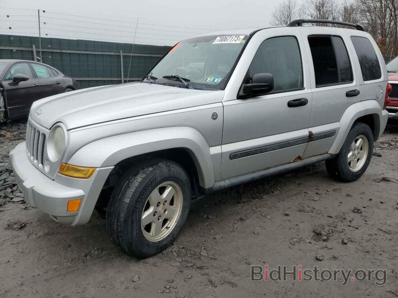 Photo 1J4GL48K77W657544 - JEEP LIBERTY 2007