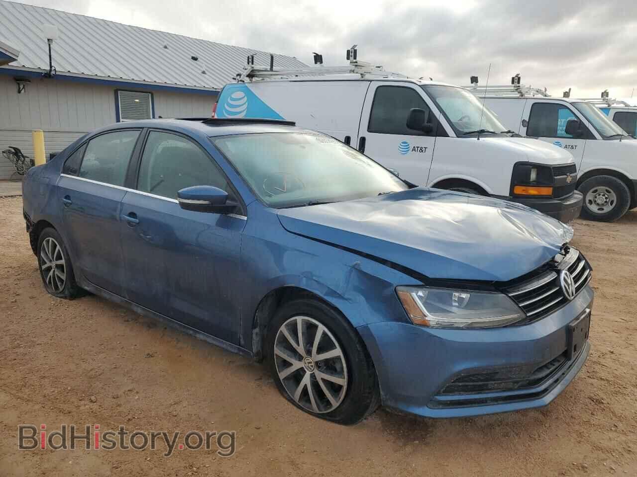 2017 VOLKSWAGEN JETTA - VIN: 3VWDB7AJ5HM246009 - Фото 4