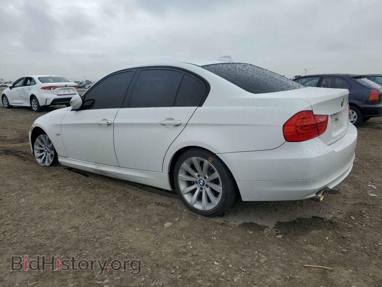 2011 BMW 3 SERIES - VIN: WBAPH5G59BNM80578 - Фото 2