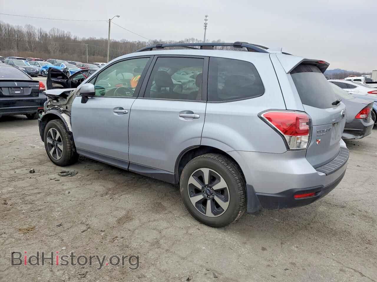 2017 SUBARU FORESTER - VIN: JF2SJAEC8HH595337 - Фото 2