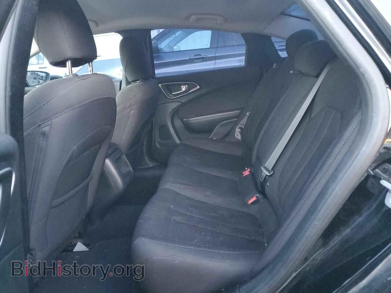2015 CHRYSLER 200 - VIN: 1C3CCCAB5FN677857 - Фото 10